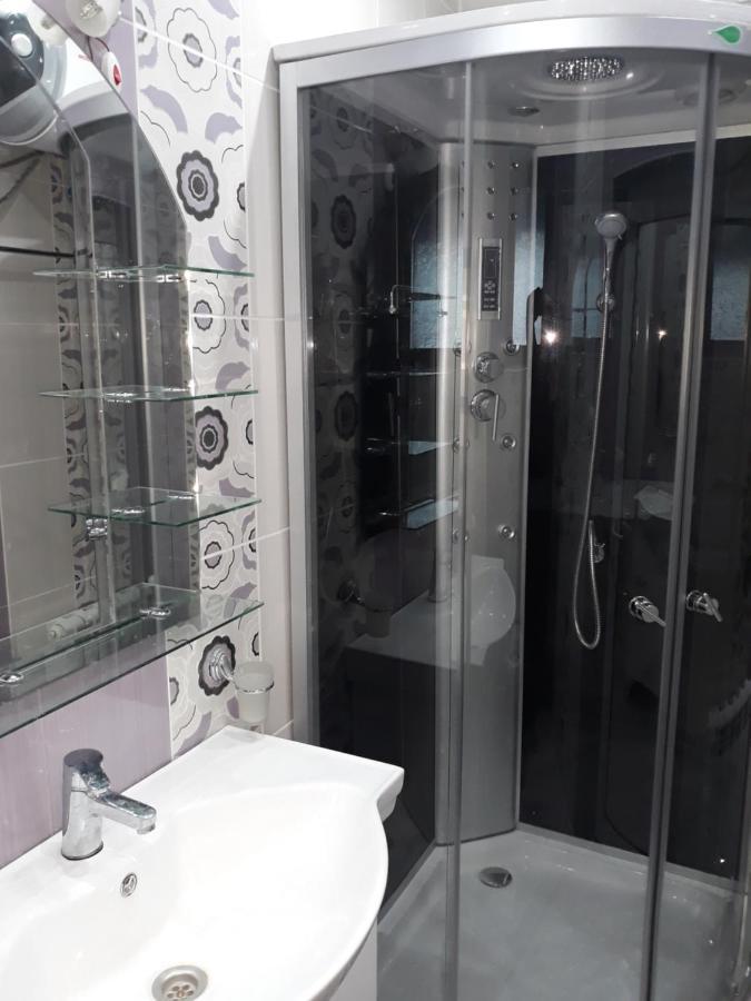 Къща За Гости Динас Zmeitsa Luaran gambar